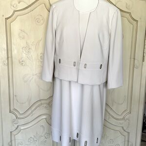 WHBM suit dress in white size 16.  Dress and jacket are like new.